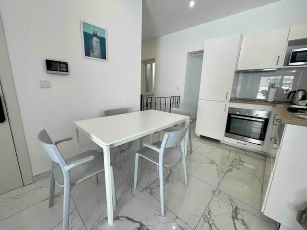Brooklyn Apartments Sliema Luaran gambar