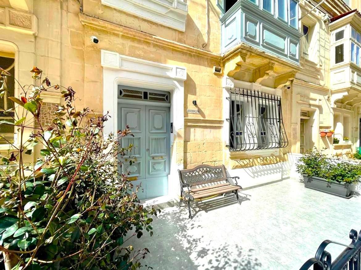 Brooklyn Apartments Sliema Luaran gambar