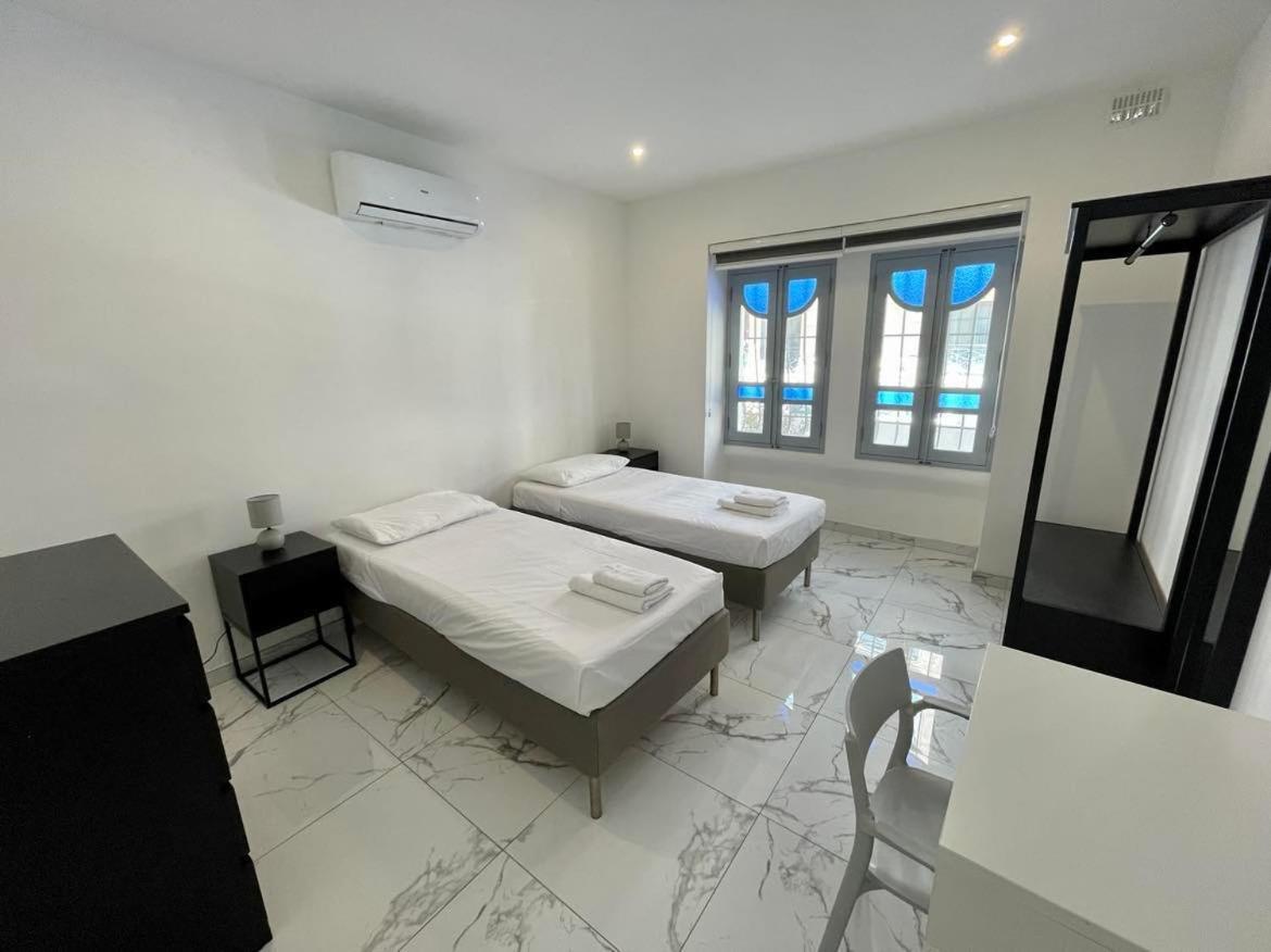 Brooklyn Apartments Sliema Luaran gambar